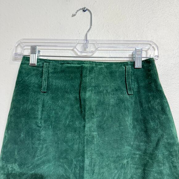 Express Green Suede Leather Mini Skirt Sz 5/6 - Picture 2 of 11